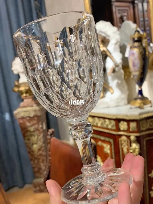 Muốn điều chỉnh giá sữa phải kê khai